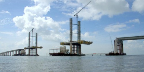 269112_528105763873545_129662076_n