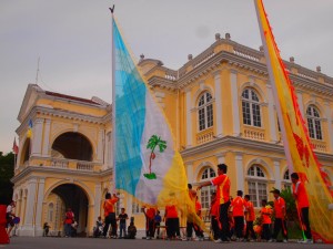 CHINGAY merupakan antara permainan tradisional yang masih diwarisi generasi kini.  