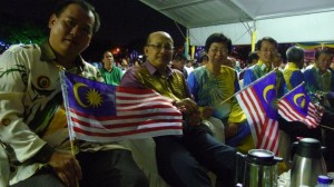 DIF-dif jemputan kehormat yang menyerikan malam sambutan Hari Malaysia di Padang Kota Lama.