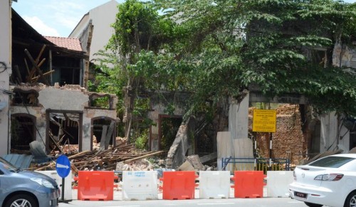 The collapsed heritage building at Jalan Lim Chwee Leong.