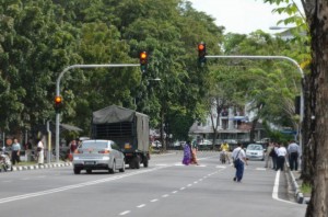 LINTASAN pejalan kaki di Jalan Angsana yang siap sepenuhnya di sini baru-baru ini.