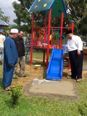 taufik-alatan mainan