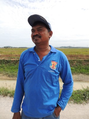 KHALID Daud atau Pak Tam Lid.