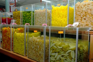 JERUK-jeruk yang djual di premis Cherok To’ Kun.