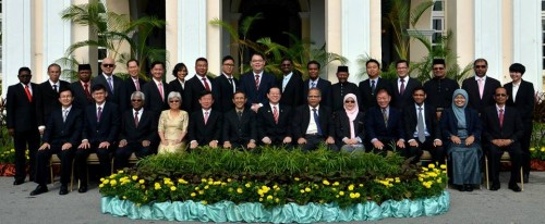  The newly sworn-in councillors who are ready to serve the rakyat. 