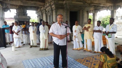 நிபோங் திபால் திரௌபதை அம்மன் ஆலய திருப்பணி தொடக்க நிகழ்வில் பேராசிரியர் ப.இராமசாமி உரையாற்றினார்.