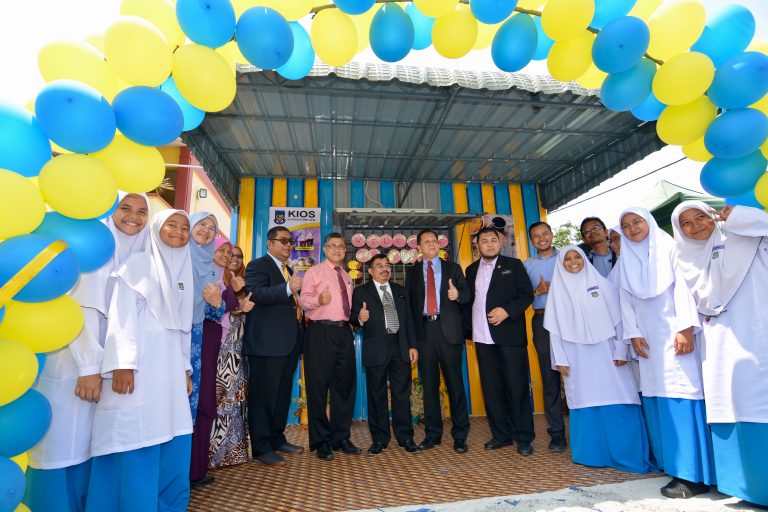 Tiga buah sekolah terima bantuan pembangunan koperasi SKM