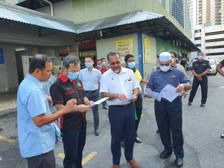 Penang shuts down Sri Aman market for disobeying MCO ...