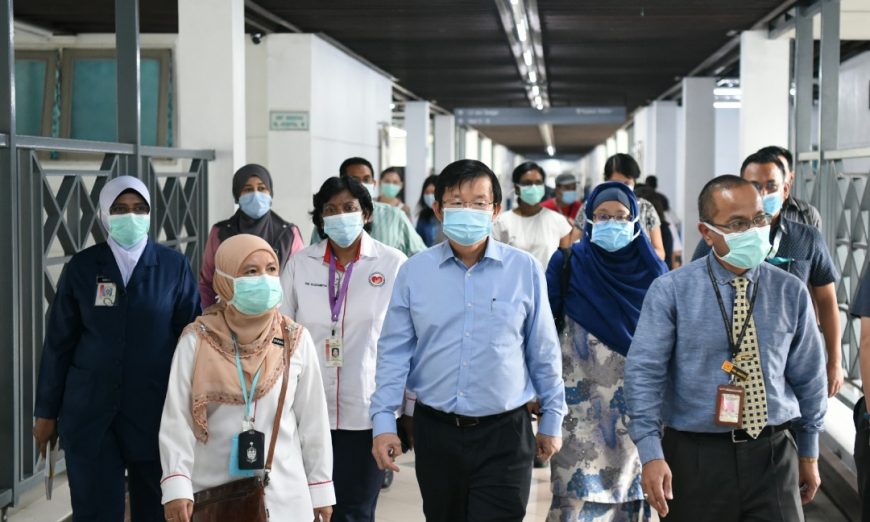 COVID-19: Kon Yeow lawat Hospital Seberang Jaya, bertemu ...