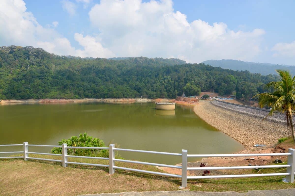 Striving to address huge surge in water demand Buletin Mutiara