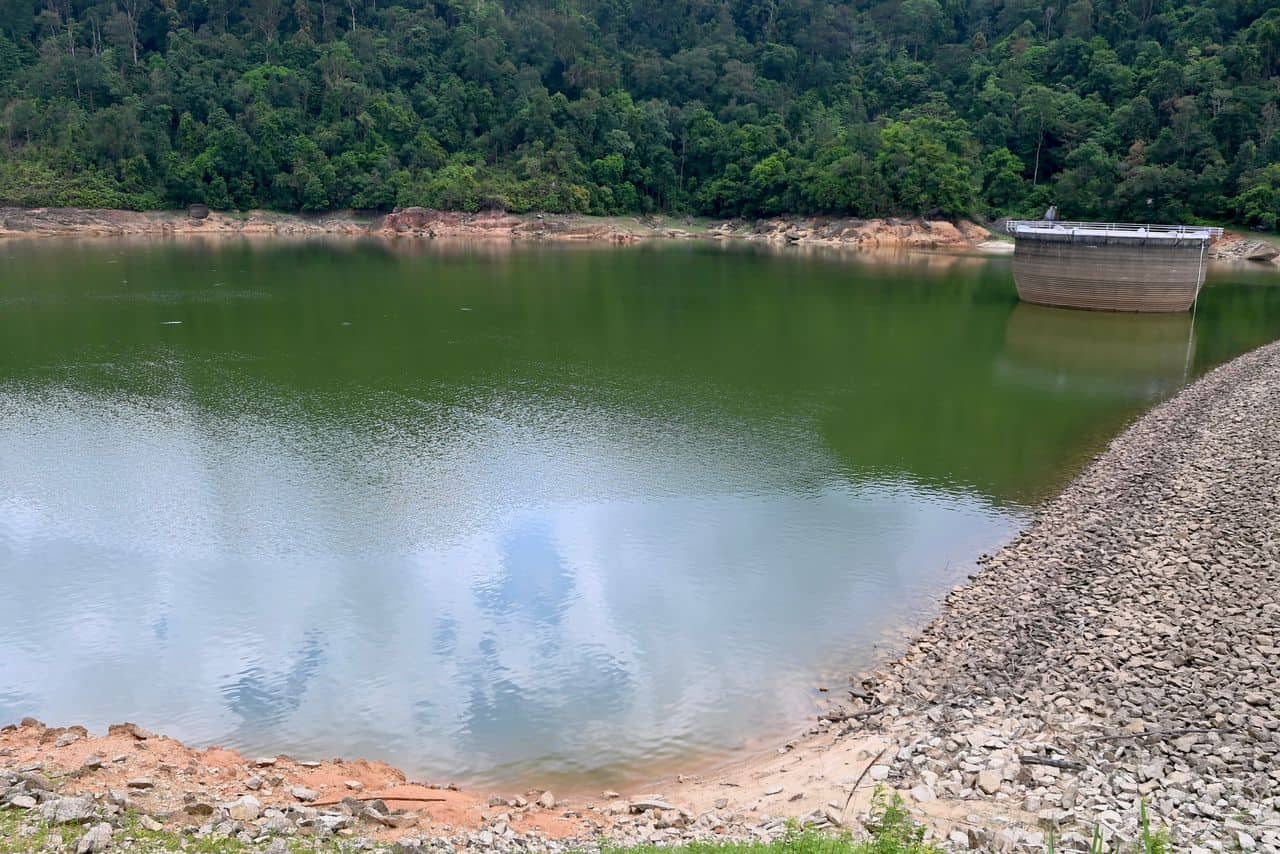 Air Itam folk keeping fingers crossed for rain Buletin Mutiara