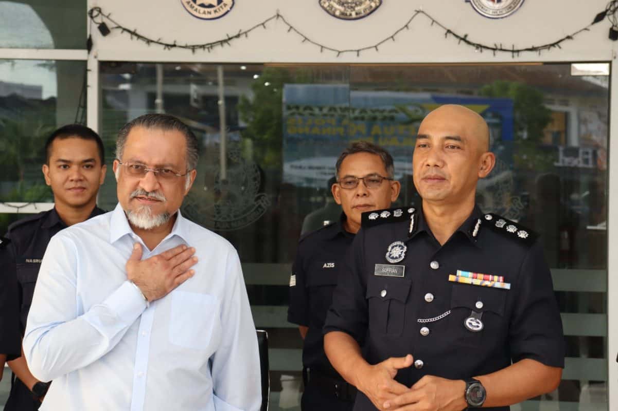 Office furniture donation to northeast district police headquarters