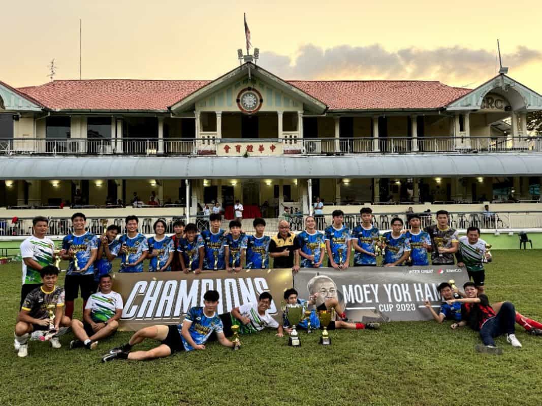 Hua Ren dominate football tourney to clinch Moey Yok Ham Cup | Buletin ...