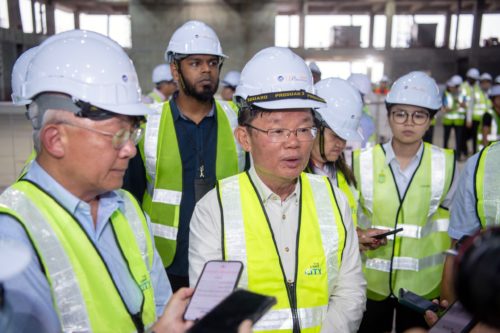 64fcbd0d f12f 4e46 a9dc 077f9d2da46e