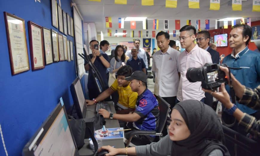 8513ac4c 8006 4b32 a288 fc010d2ccc23