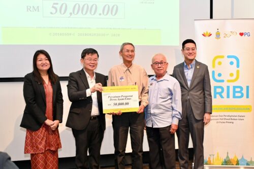 2067a99f de2b 426f 9148 9c7323242f24