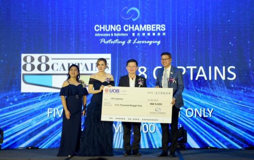 325b40c0 8bc7 4b4a b8d8 7b625d46d3ce