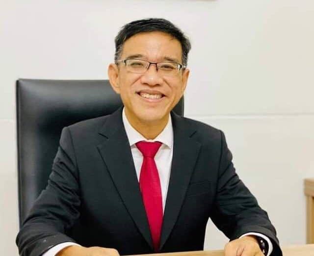 the honourable mr. wong hon wai