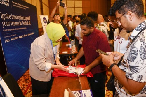 124b8048 d6df 4b37 9a21 131f1538f1a4