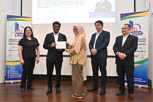 7cadf71d b118 4dc1 9d42 3ecf25782083