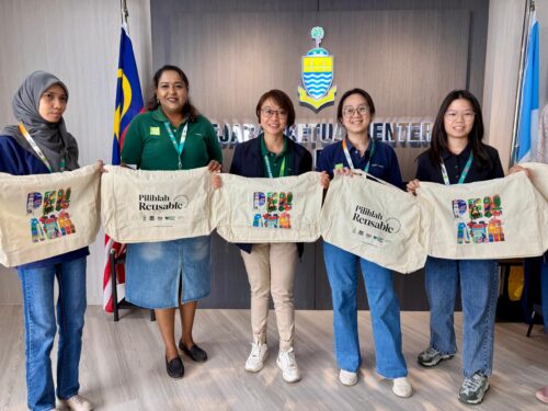 5b43d2b9 6df1 4804 b833 a5887173b99b