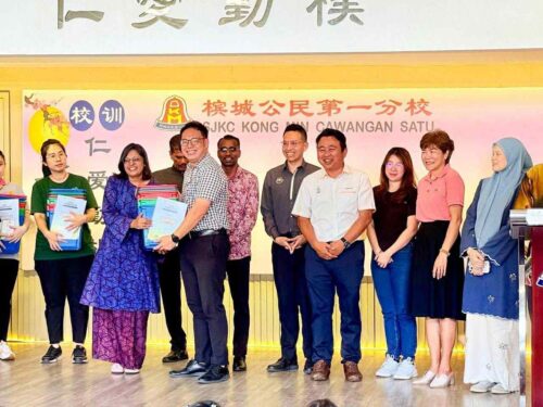 abc8b0c6 653a 40ef ab77 15606c8cbed5