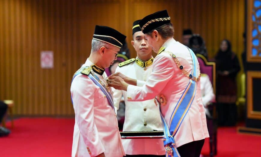 b623c045 b4d2 4556 9e9c 422306ff8c40