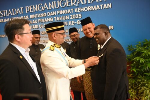 f5c27f13 f4c8 4edd 9b6a 056280a82534