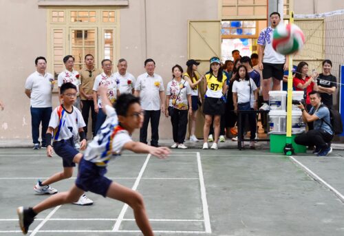 8733f30f f9e9 414d 9a59 c3153e096044