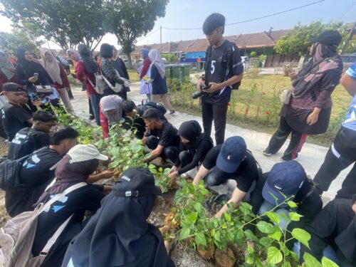 ef95e4ee 81a4 4d96 804d ba06ae9fb717