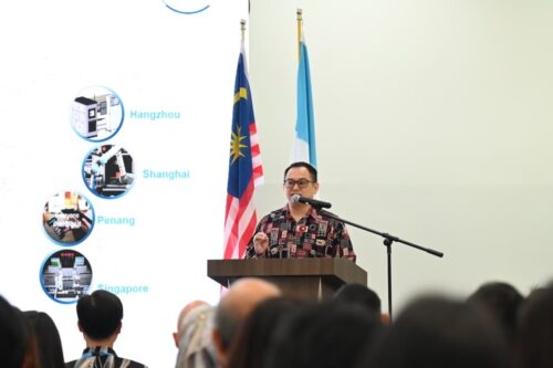 a6d4b3bc e3d1 4c4d 95f0 c0b8b64b2319