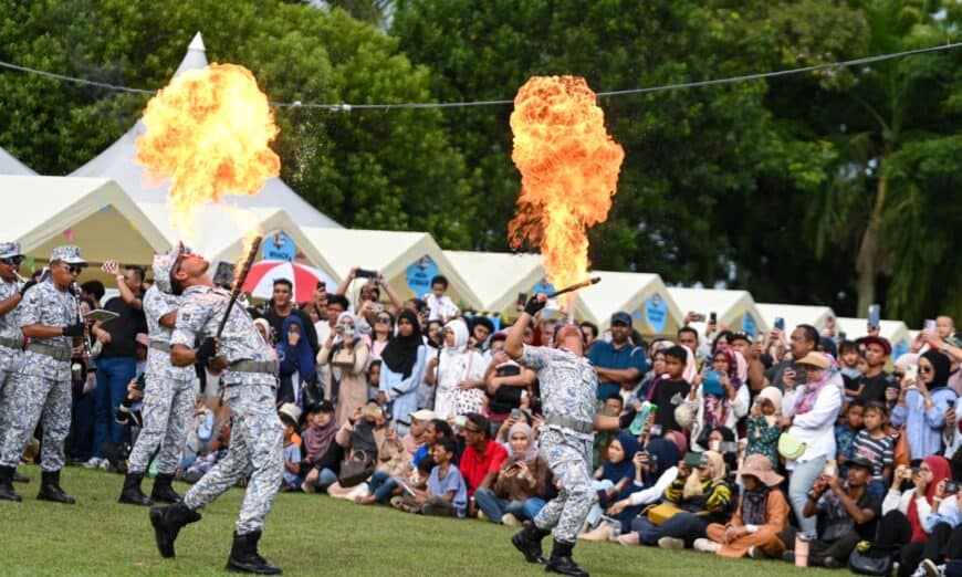 e0afb43a b833 453a baf8 bfc73de665e3