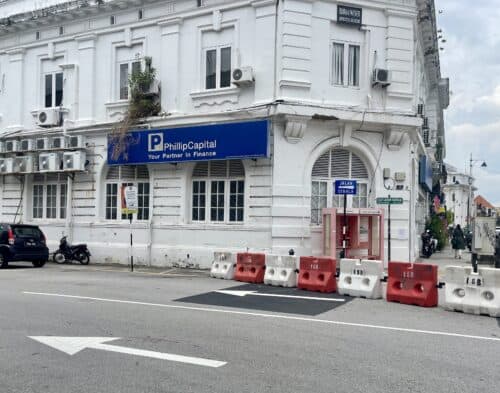 4ca9711a f3e4 4037 b042 fe230815c385