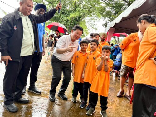 7542f2d9 bd44 4f17 ad6e 982349e4471c