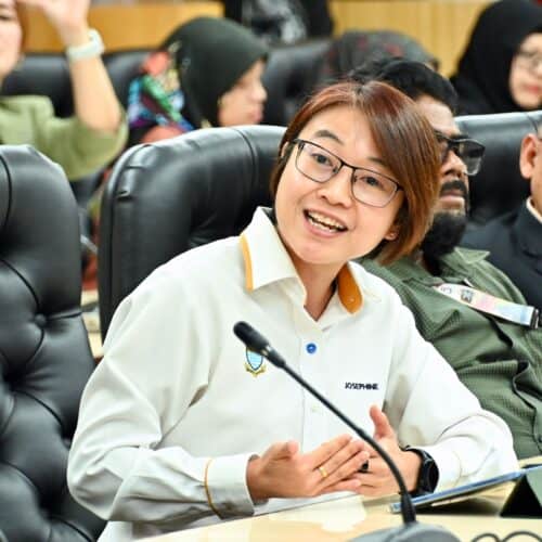 a41cbbaa 142d 4e2b b2a5 c397755a30d4