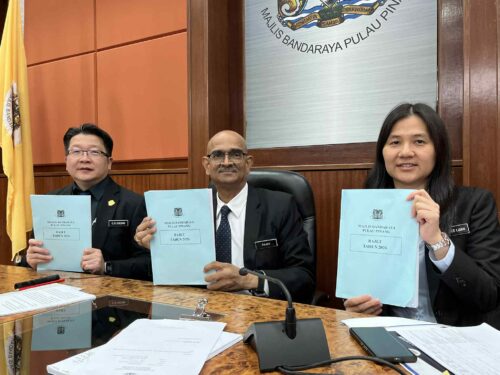 d0dfa3a6 274f 40a6 9b8f 32e214925fa2