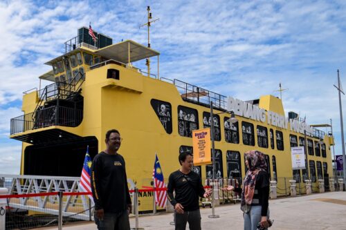 df1136dc 0368 46fe bc52 f7fe6b0ed4df