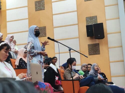 0f6d09df f8f1 457e 950e 462f8bc88384