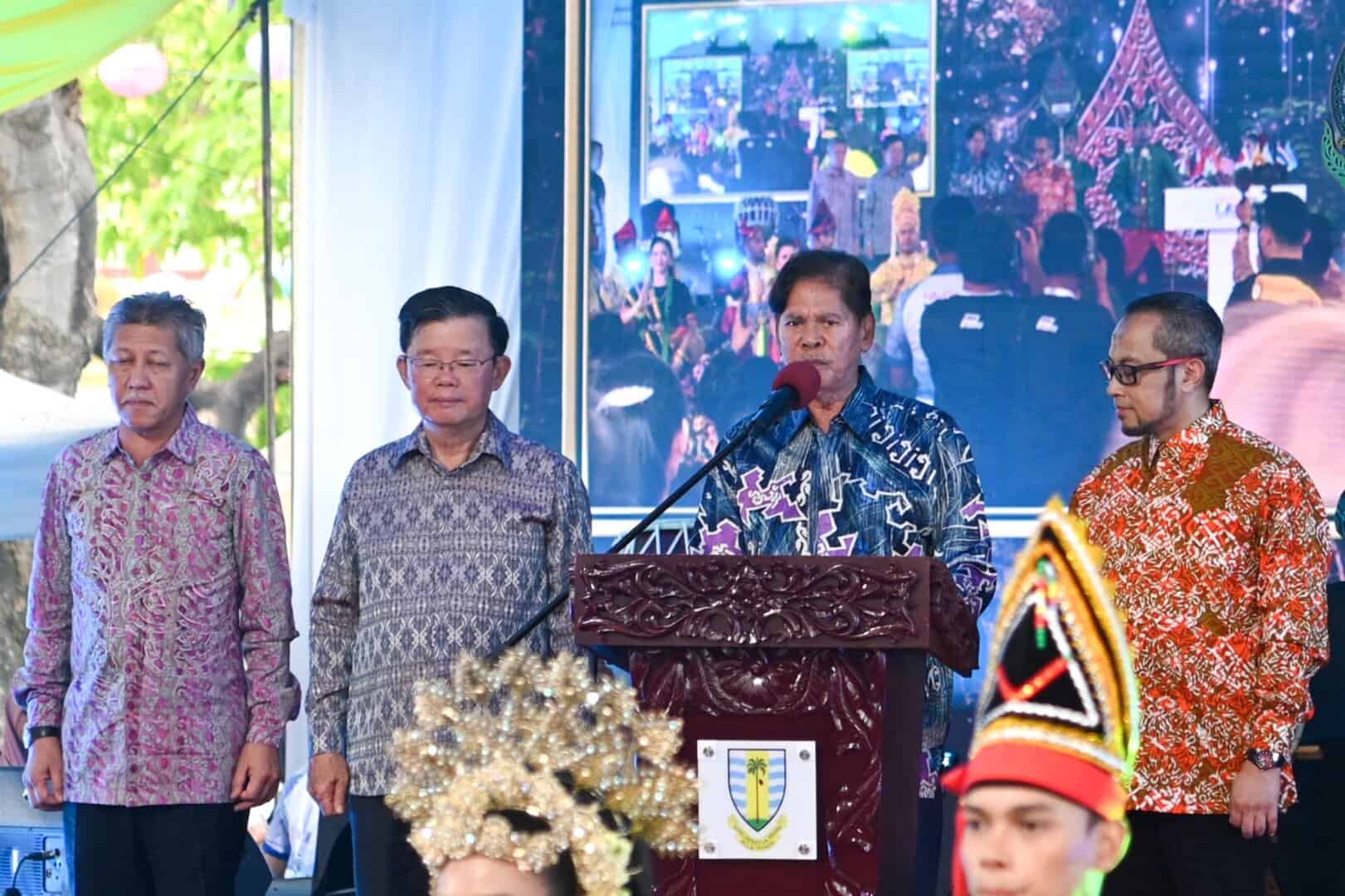 0f300107 63d8 4713 b669 620a51ef9f6f