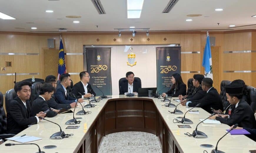 322a7dd5 f63e 401e 93f4 d8a0c0186169