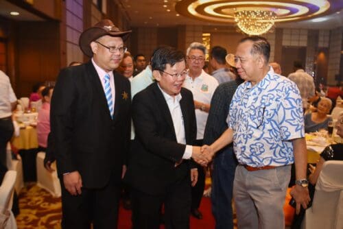 e6e3f252 8d4f 4027 aa32 6508cf6d13d9