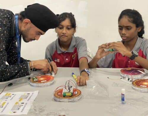 32c9c6ec 35de 4aa2 a3dd d6d8df42b6a7