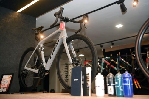 40bb4141 a61d 41e5 a4aa b97105b0153c