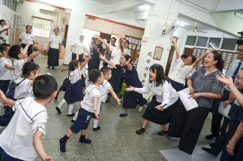 4614f887 f56b 4893 8d2d d85a767c586f