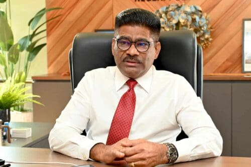 ec704444 c188 44d2 b1ad 3f74c8183aef