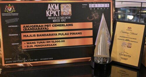 c28b06c8 4c74 4550 8b2a 9328a1ee092b