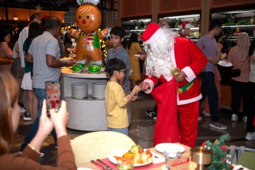 eefffee0 542f 47bc 8d1b 307db092385c