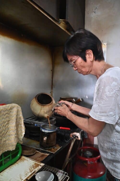 b6669dc3 5d5b 4a80 a9ad 63020470c0b9