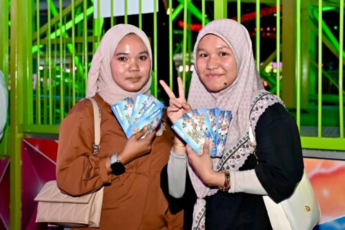 2300d25e 9ece 4d82 ba0a e6bcfd5f0721