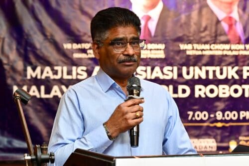 33f639e5 086d 4b0a b433 9b01a6332484